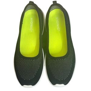 Vionic kallie slip on black sandals size 9